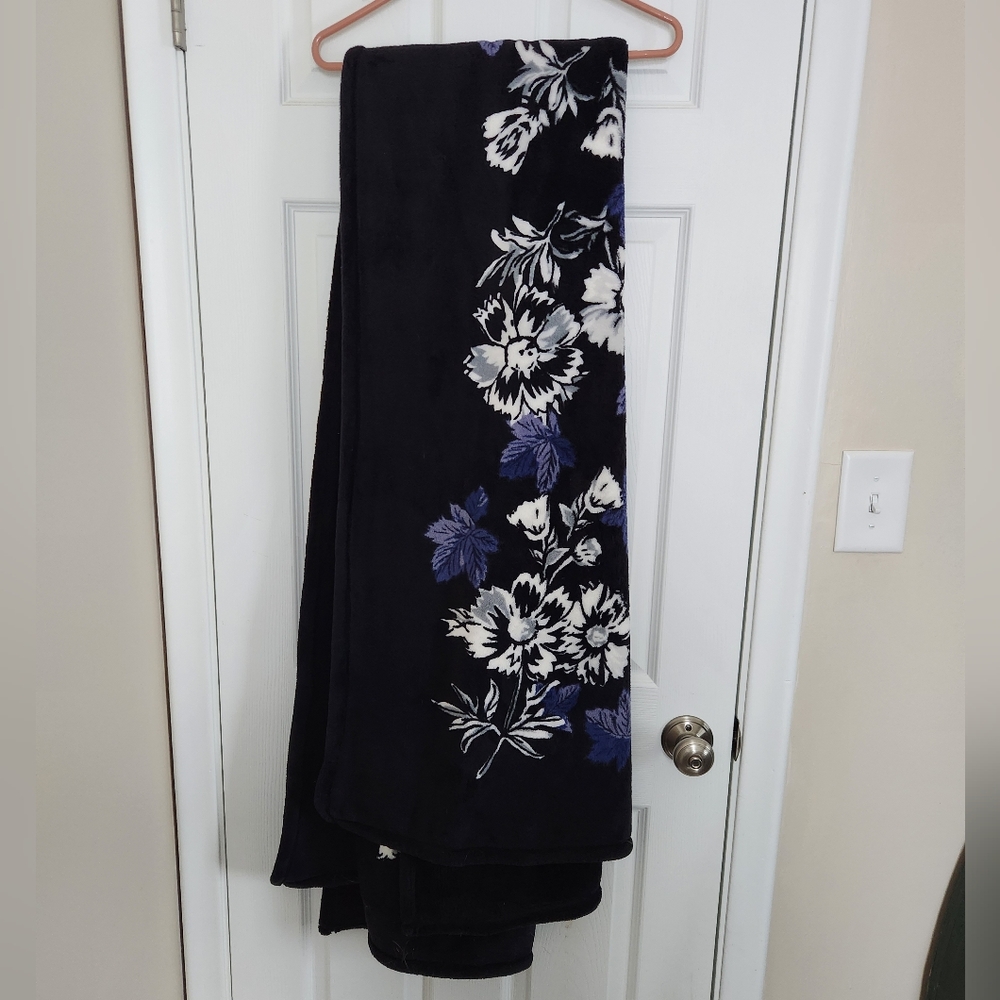Vera Bradley Throw Blanket